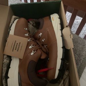 Men’s Danner boots. NWT. Never worn.